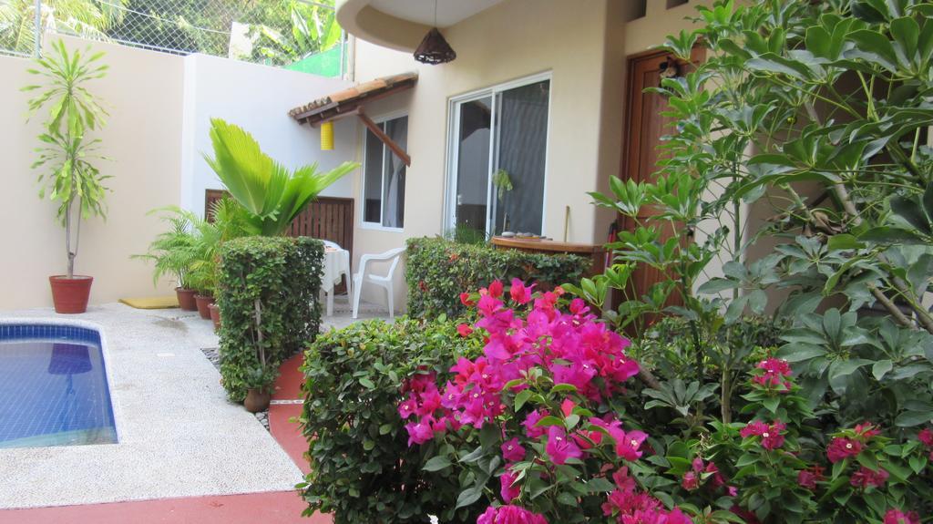 Canto Del Mar Hotel - Zihuatanejo - Suites Con Cocina Exterior photo