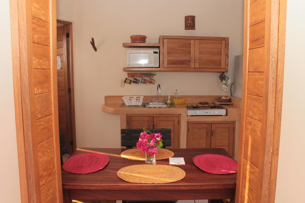 Canto Del Mar Hotel - Zihuatanejo - Suites Con Cocina Room photo