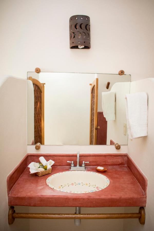 Canto Del Mar Hotel - Zihuatanejo - Suites Con Cocina Exterior photo