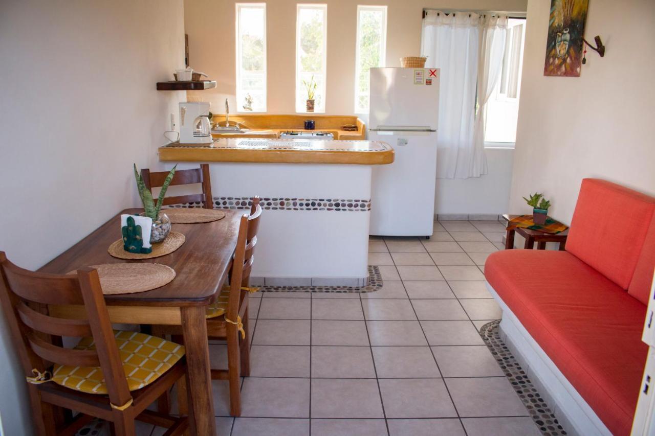 Canto Del Mar Hotel - Zihuatanejo - Suites Con Cocina Exterior photo