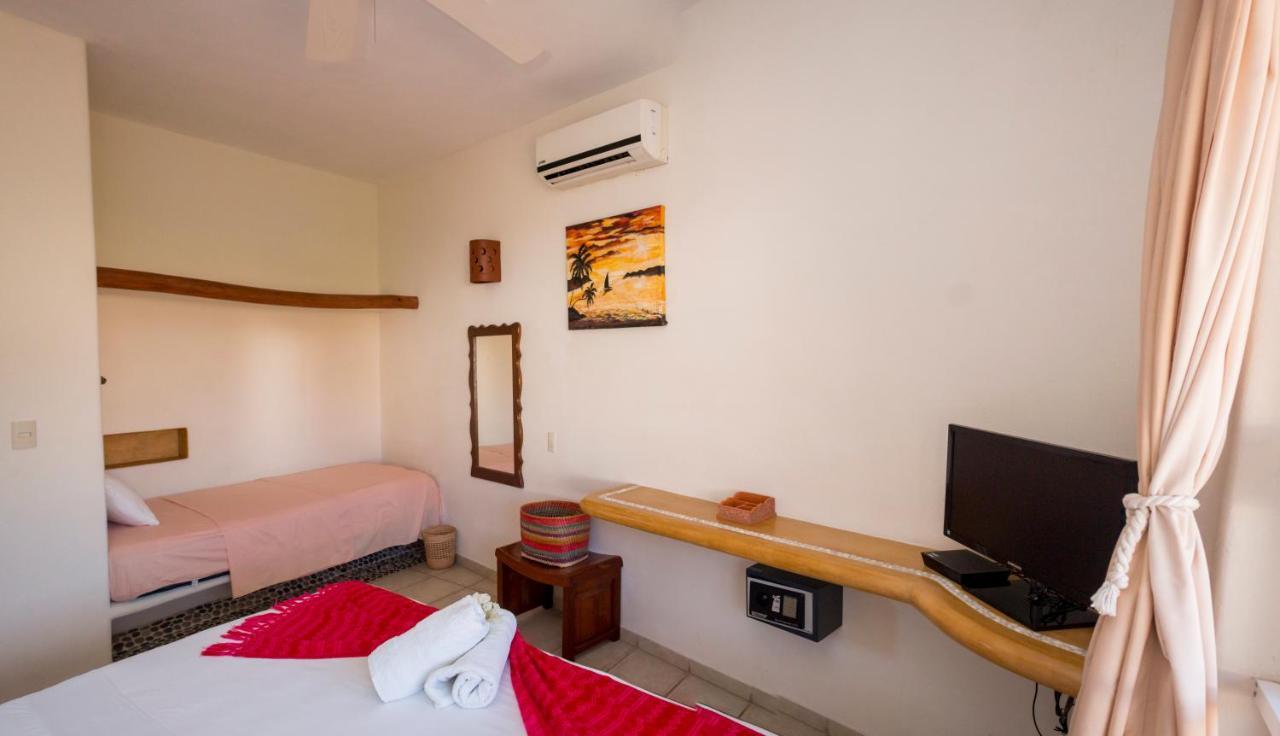 Canto Del Mar Hotel - Zihuatanejo - Suites Con Cocina Exterior photo